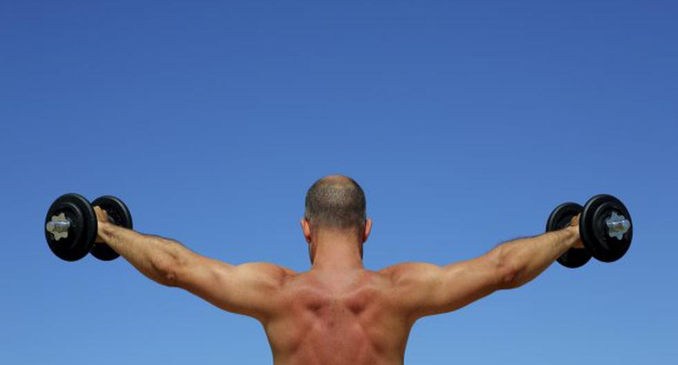 Cuando una persona hacer ejercicios, no le suele prestar atención a la espalda. (Foto: ThinkStock)