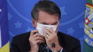 La justicia de Brasil ordena a Jair Bolsonaro usar mascarilla en público