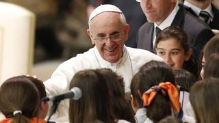 Francisco confesó ante miles de niños que no quería ser Papa