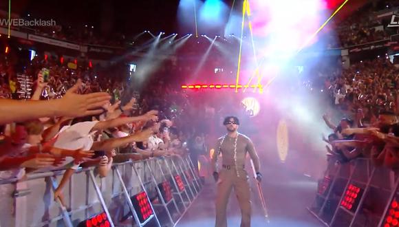 Bad Bunny lucha en WWE Backlash 2023, en Puerto Rico.