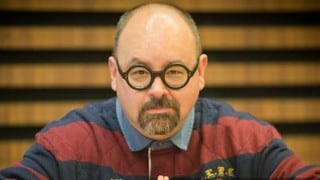 Carlos Ruiz Zafón, escritor de “La sombra del viento”, muere a los 55 años en Los Ángeles