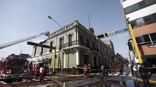 Patrimonio incendiado: declaran inhabitable casona en Av. Tacna