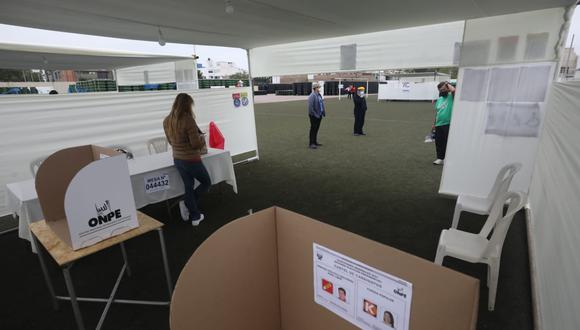 Las personas que por algún motivo no asistieron a sufragar y no están dentro del grupo de exonerados, deberán pagar la multa electoral. Conoce más detalles en esta nota | Foto: Referencial / El Comercio