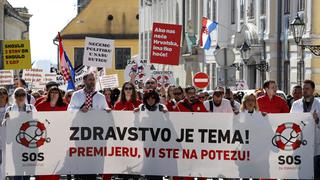 Croacia: Cientos de médicos protestan por malas condiciones laborales