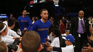 Stephen Curry y sus cinco triples en 20 segundos (VIDEO)