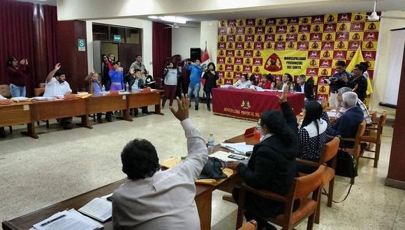Julio Cortez y 10 concejales ya tienen licencia para participar en estas justas electorales.