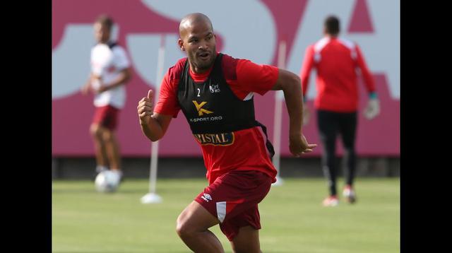 Alberto Rodríguez acompañará a la 'Sombra' en la zaga central. (Foto: USI)