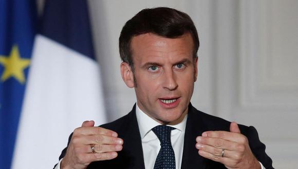 Presidente de Francia Emmanuel Macron advierte de nuevas medidas si confinamientos actuales no funcionan para frenar el coronavirus (Foto: BENOIT TESSIER / POOL / AFP).