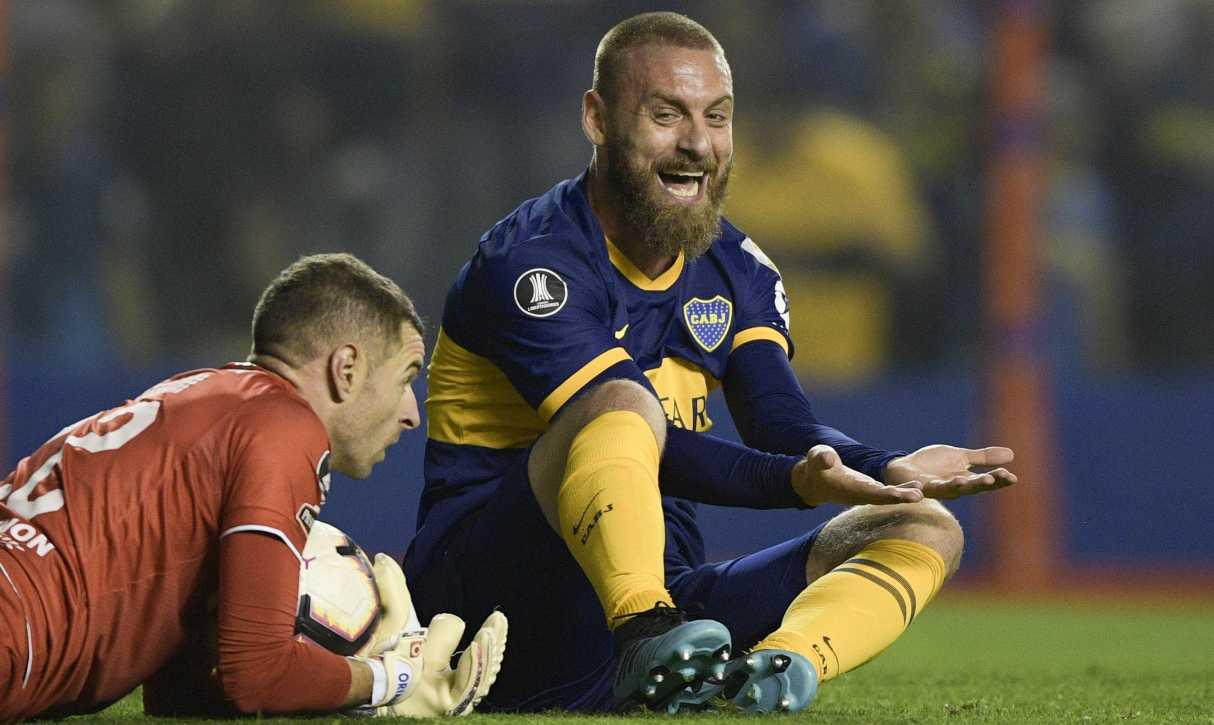 Daniele De Rossi jugó por Boca Juniors en el 2019. (Foto: AFP)