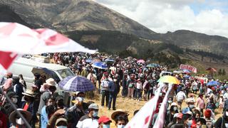 Ayacucho: se registra gran asistencia para la juramentación simbólica del presidente Pedro Castillo en Pampa de la Quinua