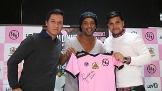 Ronaldinho acerca de Paolo Guerrero: "Es uno de los mejores delanteros del mundo"