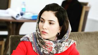 La historia de la mujer que alcanzó un cargo inédito en Afganistán y se fue poco antes del regreso de los talibanes 
