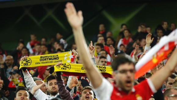 Aficionados de Mónaco entonaron cánticos en apoyo a Dortmund