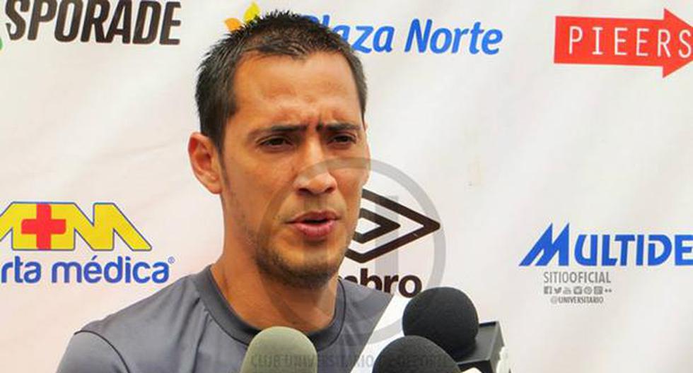 El colombiano Braynner García mostró su total respaldo a Luis Fernando Suárez. (Foto: Facebook - Universitario)