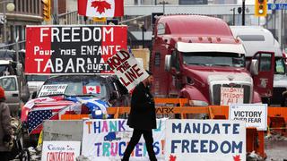 Protestas en Canadá continúan y provincias deciden suavizar restricciones por COVID-19