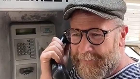 El hombre compartió sus recuerdos cuando encontró un antiguo teléfono público en México. (Imagen: @CdMx Review / TikTok)