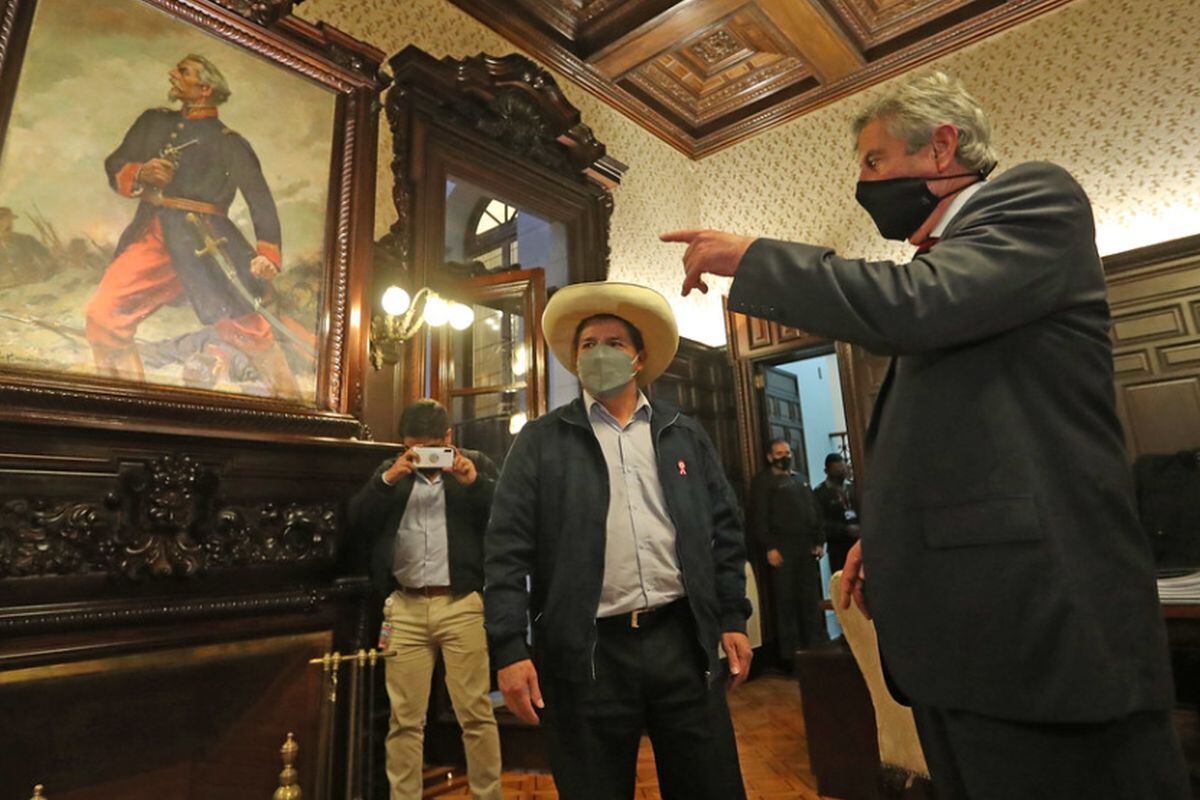 Francisco Sagasti y Pedro Castillo se reunieron el miércoles en las instalaciones de Palacio de Gobierno | Foto: Presidencia Perú