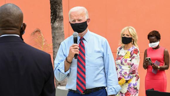 Joe Biden visitó el lunes Miami para captar el voto hispano. (Foto: ROBERTO SCHMIDT / AFP).
