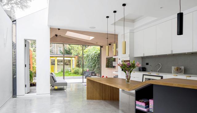 Esta casa tiene 80 m2 y se ubica en Londres, Reino Unido. Destaca por sus espacios modernos y que se conectan visualmente. (Foto: David Stanley Architects)