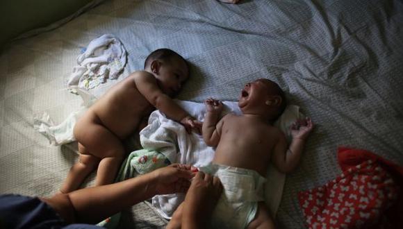 Estudian cómo el zika afecta a mellizos dentro del útero