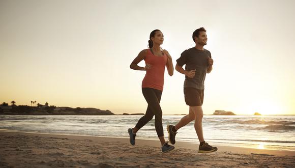 5 beneficios de correr en la playa