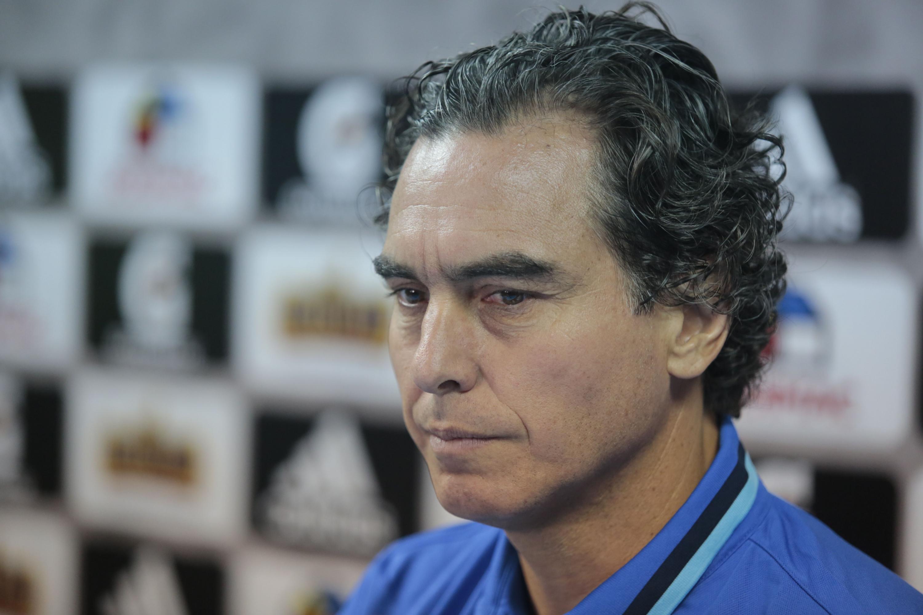 La aventura de José Guillermo del Solar al mando del Sporting Cristal acabó. La directiva del club rimense anunció su salida. Su lugar será ocupado de forma interina por Pablo Zegarra. (Foto: El Comercio)