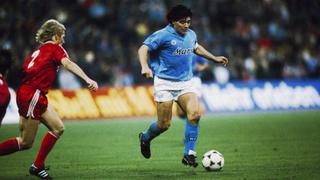 Diego Maradona y otros integrantes de Salón de la Fama italiano