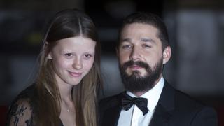 Shia LaBeouf y Mia Goth se divorcian después de dos años de matrimonio