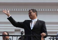 Rafael Correa propone eliminar los periódicos "por la ecología"