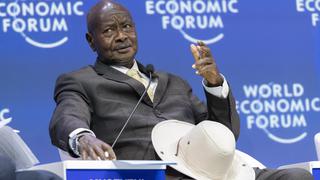 Yoweri Museveni es reelegido para un sexto mandato en Uganda