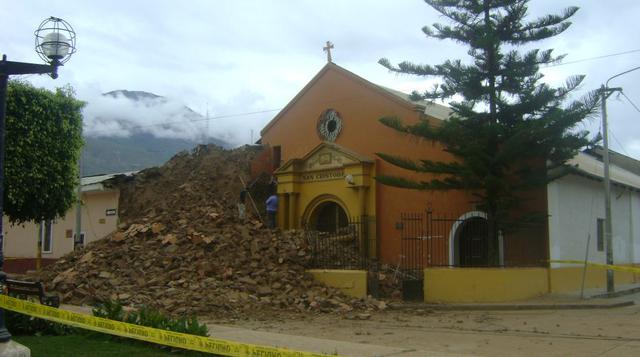 El derrumbe de la torre de la Iglesia San Cristóbal en imágenes - 5