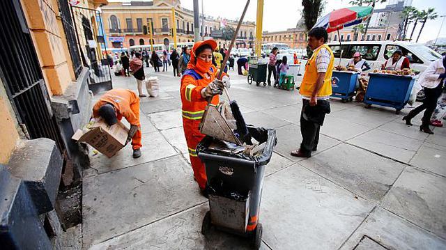 Lima limpió tramo de Av. Brasil tras Gran Parada Militar - 3