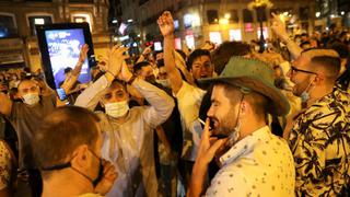 España sale del estado de alarma por coronavirus después de 6 meses; se levanta el toque de queda 