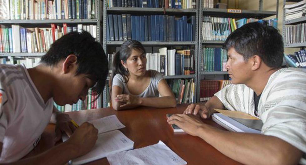 42 estudiantes peruanos han sido beneficiados con becas para continuar sus estudios en universidades de Europa, en el marco del programa Erasmus . (Foto: Andina)