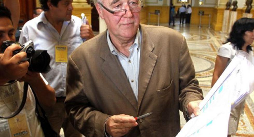 El congresista de Acción Popular, Víctor Andrés García Belaúnde, miembro de la comisión Lava Jato, planteó que el Estado demande a Odebrecht. (Foto: Andina)