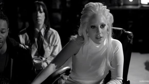 Así preparó Lady Gaga su homenaje a David Bowie en el Grammy