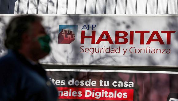 El sistema de AFP en Chile maneja activos por más de US$ 200,000 millones y ha sido cuestionado debido a las bajas pensiones que entrega. (Foto: AFP)