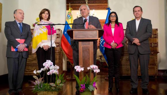 Unasur considera fundamental celebrar elecciones en Venezuela