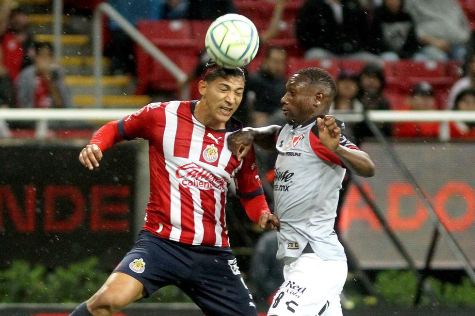 Chivas y Atlas empataron 1-1 en el Clásico Tapatío | Foto: AFP