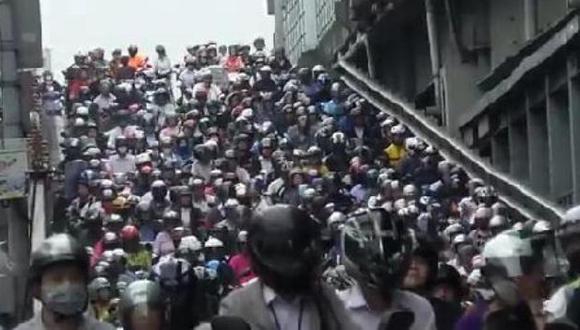 VIDEO: La impresionante hora punta de motos en Taiwán