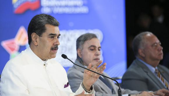 El presidente de Venezuela, Nicolás Maduro, habla sobre un proyecto de ley para crear una provincia venezolana en una región rica en petróleo que disputa con Guyana. (AFP).