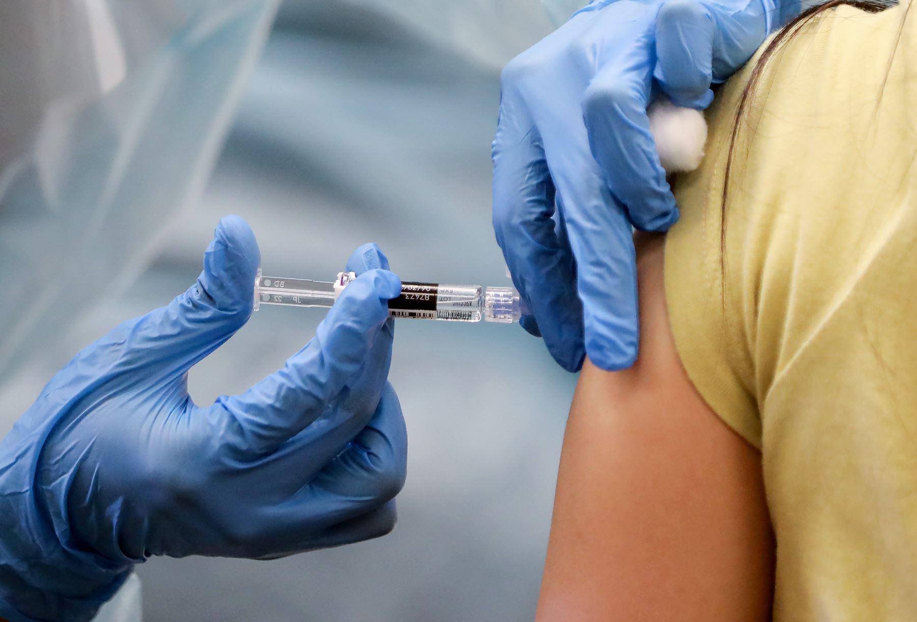 Perú recibirá vacunas de la iniciativa Covax Facility.(Foto: AFP)