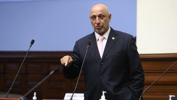 José Cueto en contra del adelanto de elecciones al 2023. (Foto: Congreso)