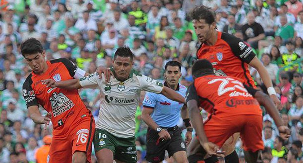 Pachuca vs Santos Laguna se enfrentan EN VIVO por la Liga MX. (Foto: Getty Images)