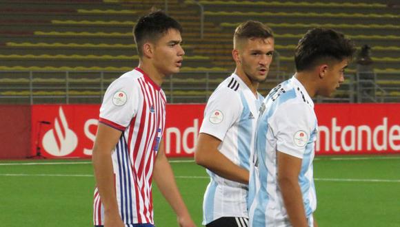Argentina rescató un empate en el estadio San Marcos contra Paraguay, por la tercera fecha. El guaraní Fabrizio Peralta fue la figura al anotar un doblete. (Foto: AFA)