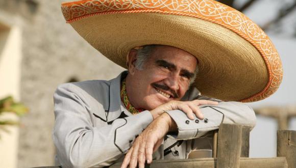 Vicente Fernández ganó un Grammy póstumo por "A Mis 80's" (Foto: Twitter)