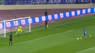 Alex Valera volvió a patear un penal y marcó gol para la clasificación de Al-Fateh | VIDEO 