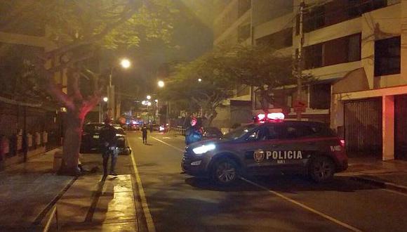 Miraflores: cierran calle por posible amenaza de bomba