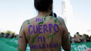 Chile incluye el derecho al aborto en propuesta de su nueva Constitución