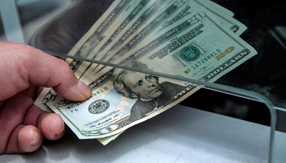 El dólar se negociaba a 21,1 pesos en México este viernes. (Foto: AFP)
